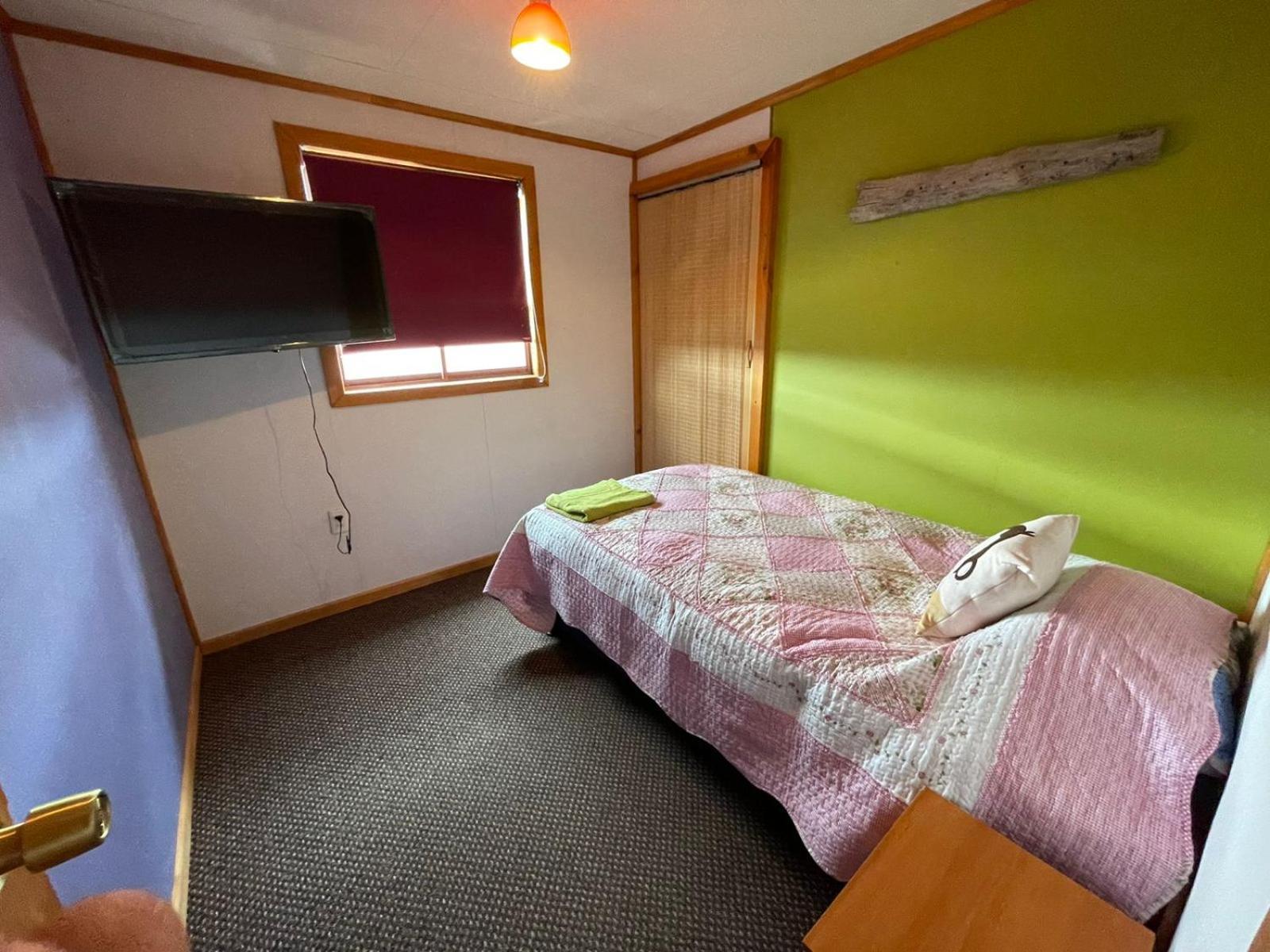 Bed and Breakfast Posada De Los Gatos Puerto Natales Exteriér fotografie